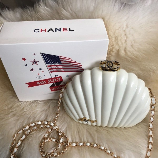 shell chanel bag