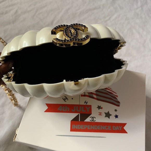 Chanel VIP Seashell Bag – Labeled 1 of 1